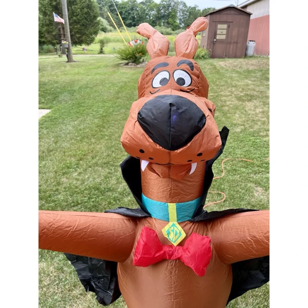 2018 Gemmy 5' T  Scooby Doo Vampire Halloween Giant Airblown Inflatable Lighted
